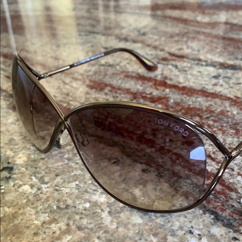 Tom Ford Women’s Miranda Sunglasses 115
